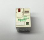 Schneider Electric RXM3AB2P7 Zelio Relay RXM relais miniature, embrochable , test+DEL - 3OF - 12A - 230VAC