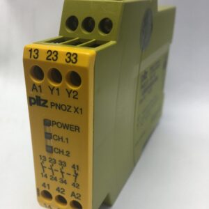 Pilz PNOZ X1 3S/1ö 774300 Relais de securite
